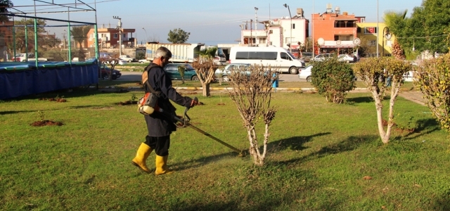 Park ve Yeşil Alanların Bakımı Yapılıyor!