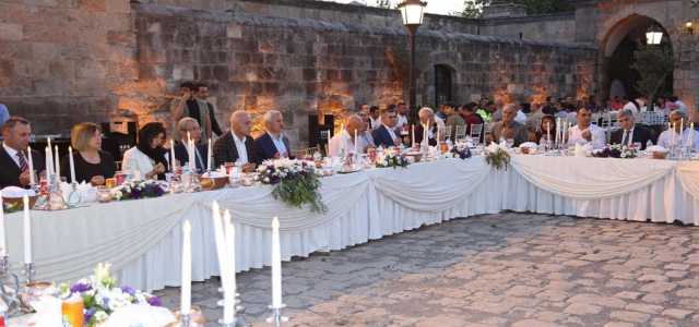 Payas'ta Şehit aileleri ve gaziler için iftar