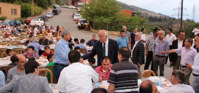 Seyfi Başkan İftarda Her Gün Bir Mahallede