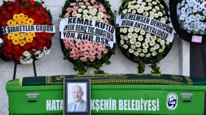 Adnan Yener Son Yolculuğuna Uğurlandı