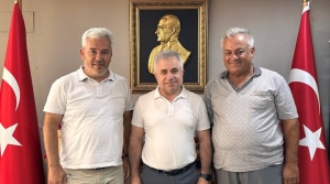 ARSUZ DERNEKLERİNDEN MEGA MEDYA'ya KUTLAMA ZİYARETİ