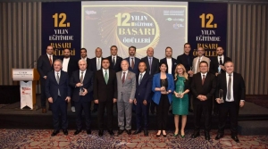 Aykut Davut Öktem'e ‘Yılın Profesyonel Yöneticisi' Ödülü