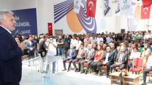 BAŞKAN ÖNTÜRK'TEN PERSONELE BAYRAM HEDİYESİ