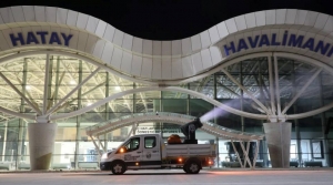 HBB'den Havalimanına İlaçlama Çalışmaları