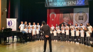 İskenderun Belediyesi Çocuk Korosu'na Anlamlı Ödül