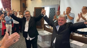 İSKENDERUN BEŞİKTAŞLILAR DERNEĞİ'NDE SEDAT UYSAL GÜVEN TAZELEDİ