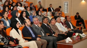 İSTE'de Koruyucu Aileliğin Toplumsal, Psikolojik Ve Hukuki Boyutları Ele Alındı