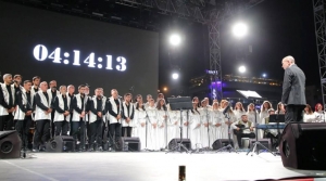 Medeniyetler Korosu'nun Cumhuriyet Konseri Mest Etti