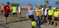 Başkan Güven Plaj Futboluna Start Verdi