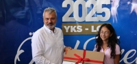 Başkan Öntürk, Dereceye Giren Öğrencileri Ödüllendirdi