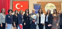 ‘ERKEN TEŞHİS HAYAT KURTARIR. KANSERDEN KORKMA, GEÇ KALMAKTAN KORK.'