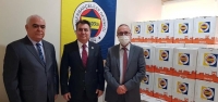 Fenerbahçeliler Derneği'nden İhtiyaç Sahiplerine Yardım Kolisi