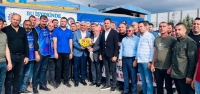 HAK-İŞ GENEL BAŞKANI MAHMUT ASLAN'DAN YOLBULAN GREV ÇADIRINA ANLAMLI ZİYARET