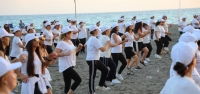 HBB, Sporu Sahile Taşıdı