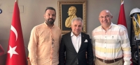 İSKENDERUN BELEDİYESİ EKİBİNDEN MEGA MEDYA'YA TEBRİK…