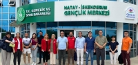 İskenderun Gençlik Merkezi'nde Yaz Yine Çok Canlı Geçiyor!