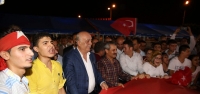 İskenderun'da Demokrasi Nöbetine Devam!