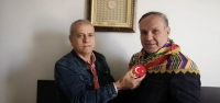 Mehmet Ergündüz'e Türkmen Beylik Kefiyesi