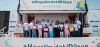 SOSYALBEN VAKFI, ÇOCUKLARIN BAYRAMINI 'HAYALİMDEKİ DÜNYA” SAHNESİYLE KUTLADI