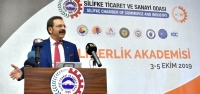 TOBB Başkanı Hisarcıklıoğlu II. Liderlik Akademisinde