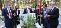 Zafer Bayramı Dolayısıyla Şehitlik Ziyareti