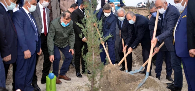 TOBB ve İTSO Belen'de Geleceğe Nefes Oldu