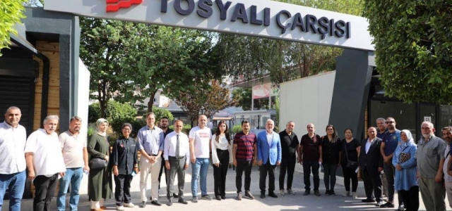 Tosyalı Çarşı'da Dükkanlar Esnaflara Teslim Edildi