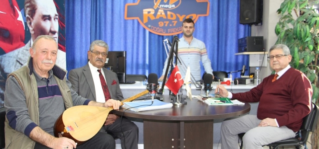 Türküler Şiirlerle ‘Gönül Harmanı'nda Yankılandı