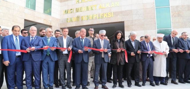 Vali Doğan Camii Açılışını Yaptı