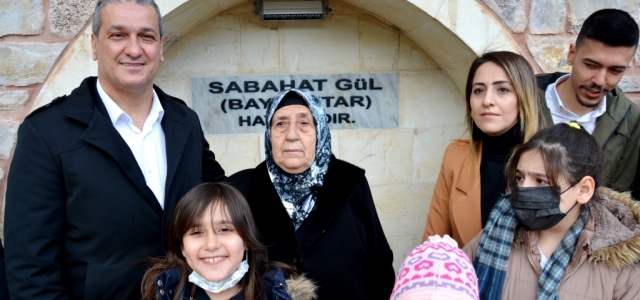 Başkan Gül'den Annesine Anlamlı Sürpriz…