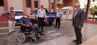 Başkan Tosyalı'dan Engelli Vatandaşlara Akülü Araç